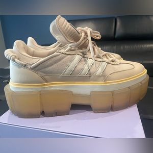 Ivy Park super sleek chunky shoe